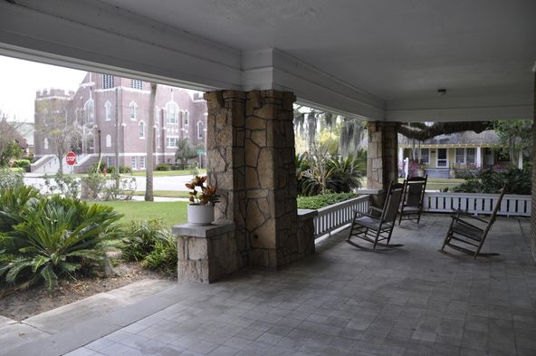 Courthouse Professional Office Complex: 395 S Central Ave, Bartow, FL 33830